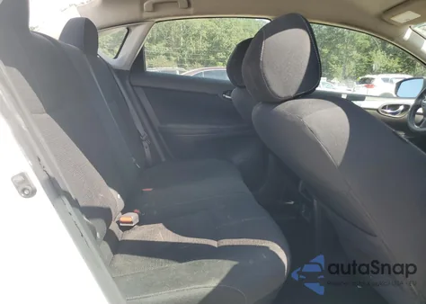 2018 Nissan Sentra S из США, поврежденный, VIN 3N1AB7AP5JY339656